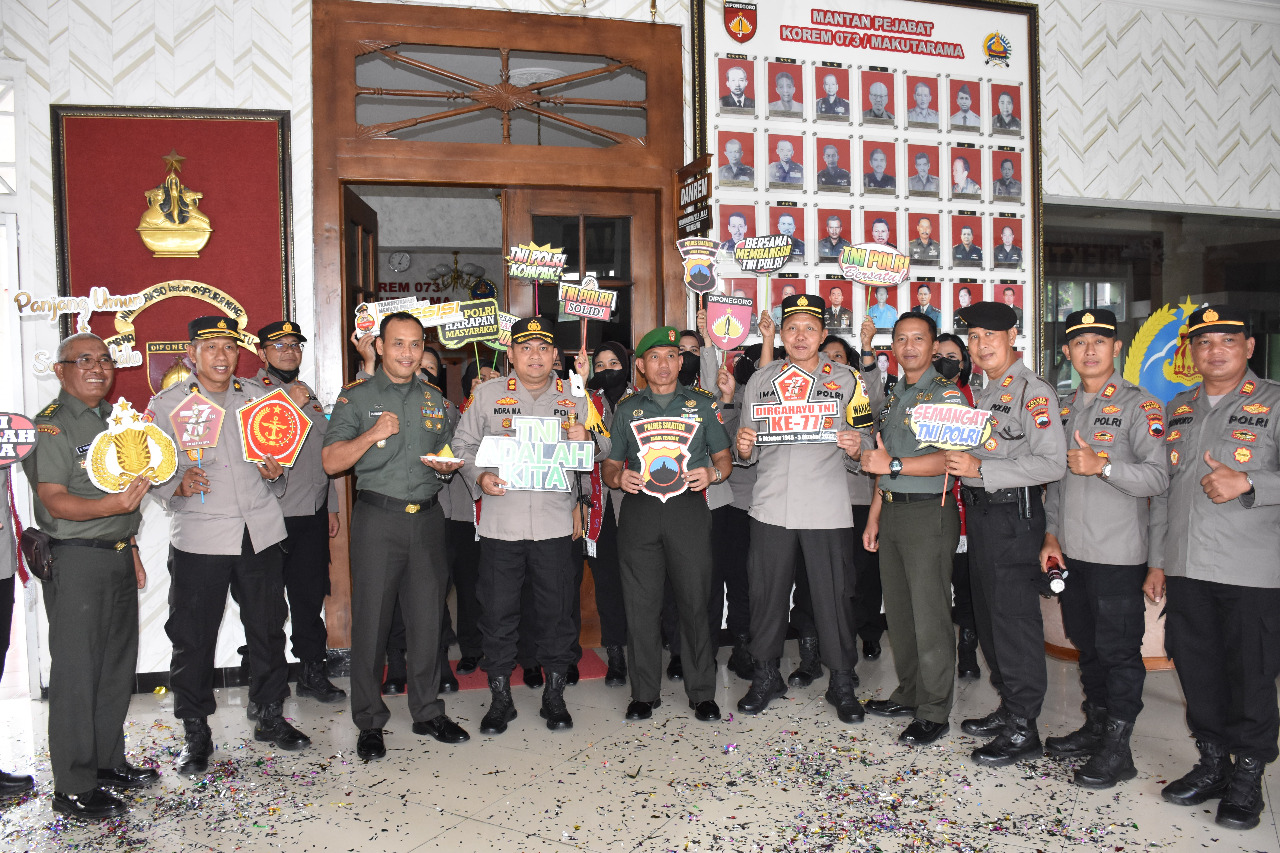 HUT Ke-77 TNI, Kapolres Salatiga Datangi Korem 073/Makutarama